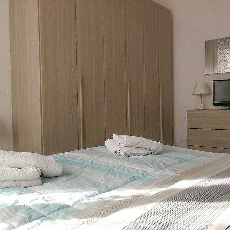 Metro Guest House Napoli Bagian luar foto