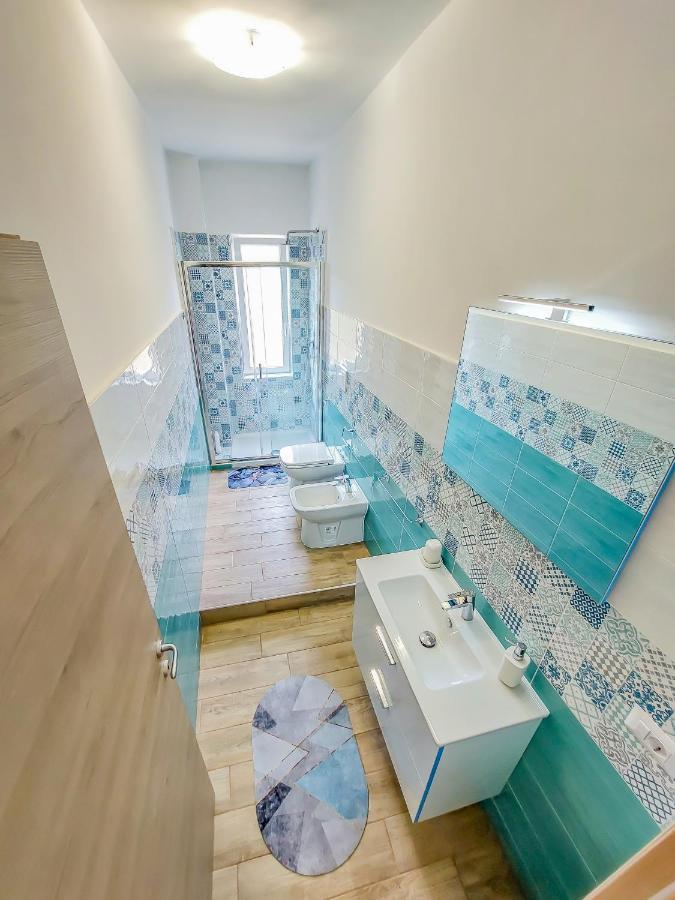 Metro Guest House Napoli Bagian luar foto