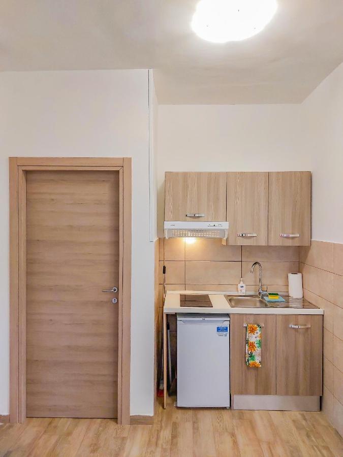 Metro Guest House Napoli Bagian luar foto